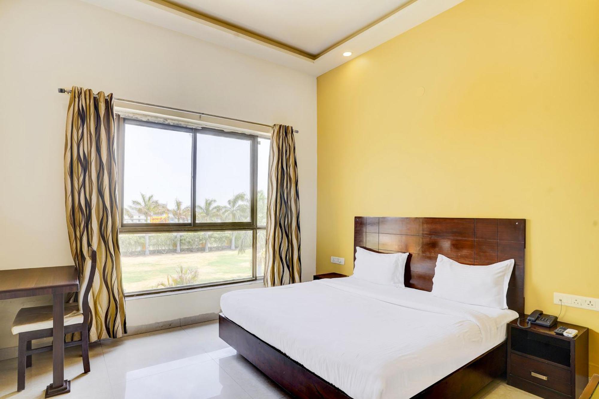 Hotel Amrit Manthan Chittorgarh Εξωτερικό φωτογραφία