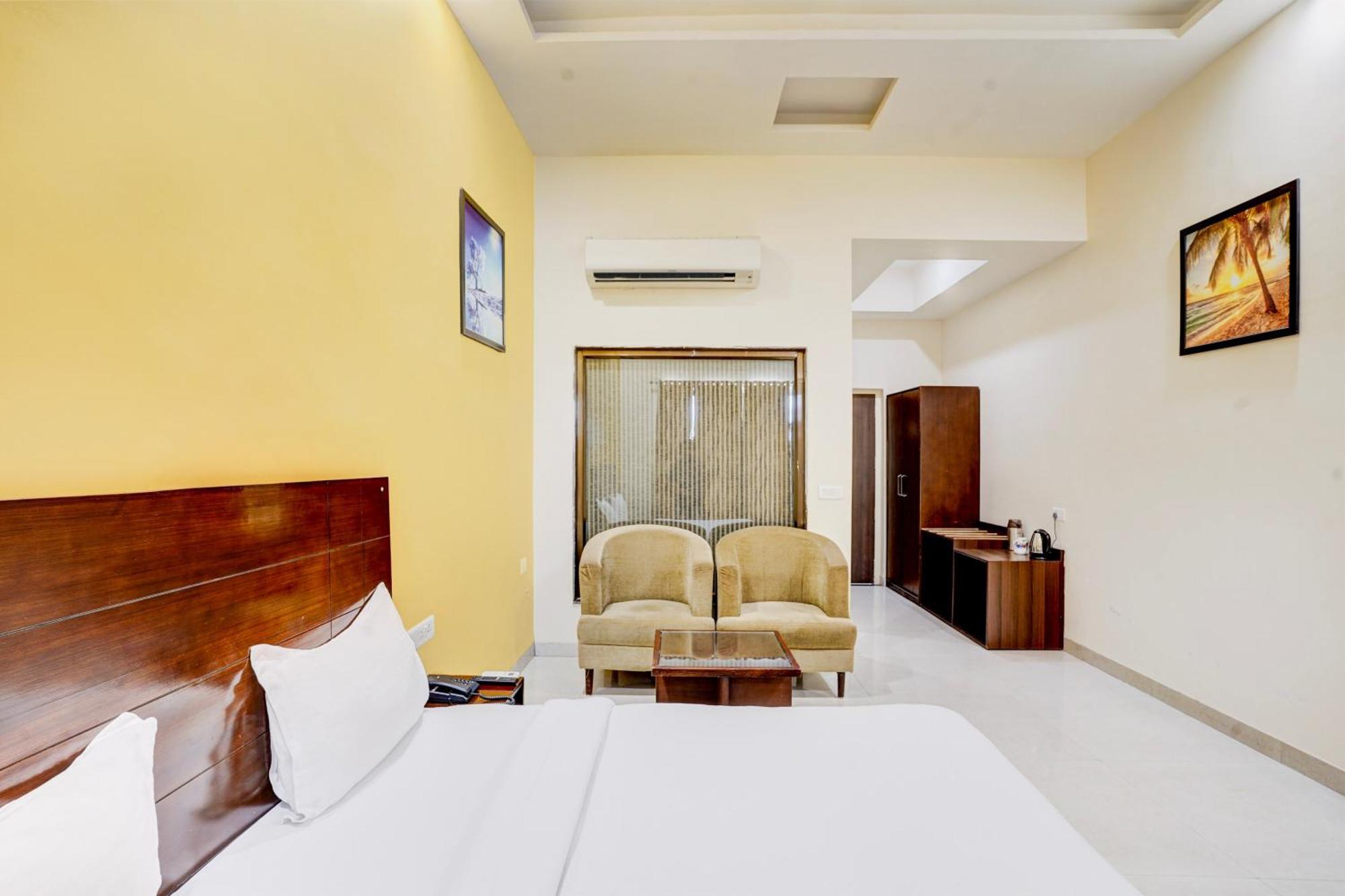 Hotel Amrit Manthan Chittorgarh Εξωτερικό φωτογραφία